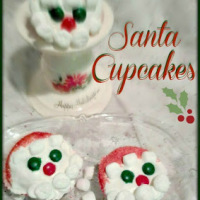 santa_cupcakes2