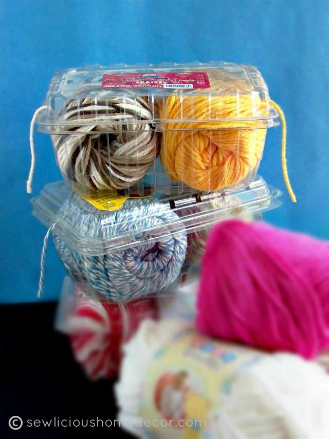 Plastic container twine holder at sewlicioushomedecor.com