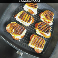 Grilled Pepperoni Pizza Sandwiches/Sliders