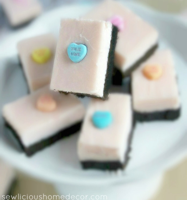 Oreo Valentine Fudge