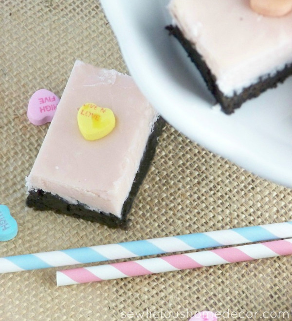 Oreo Valentines Day Fudge