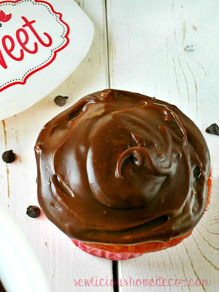 Best Homemade Milk Chocolate Frosting at sewlicioushomedecor