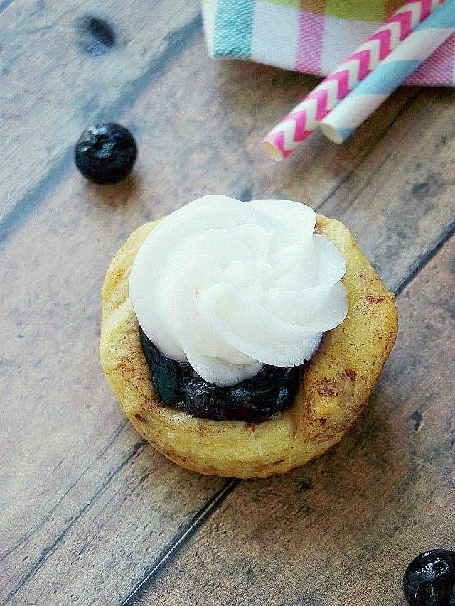 Cream cheese icing.