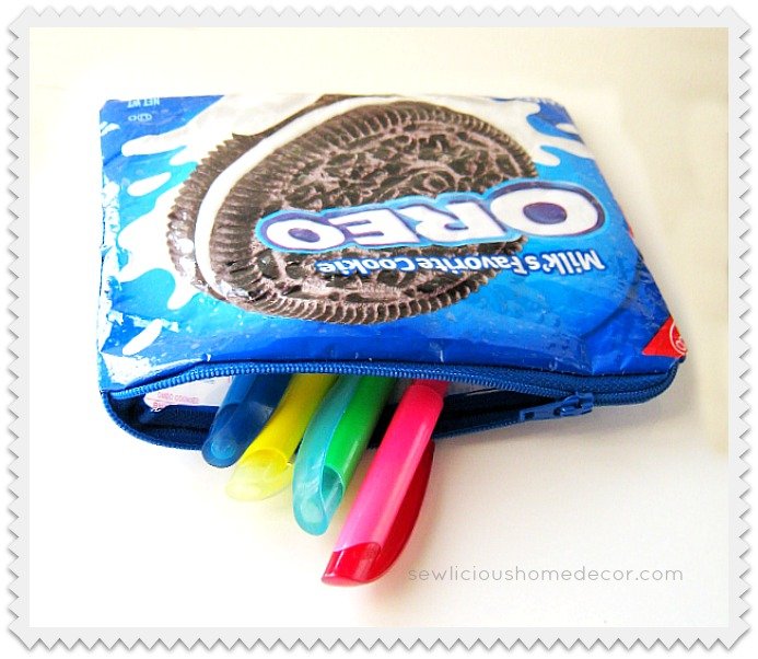 An Oreo Pen and Pencil bag at sewlicioushomedecor.com