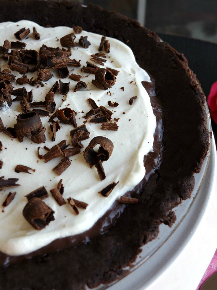 Double Chocolate Brownie Pudding Pie sewlicioushomedecor.com